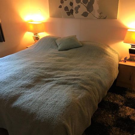Prachtige Luxe Chalet Op De Veluwe Nabij Hoenderloo Εξωτερικό φωτογραφία