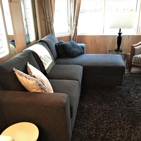 Prachtige Luxe Chalet Op De Veluwe Nabij Hoenderloo Εξωτερικό φωτογραφία