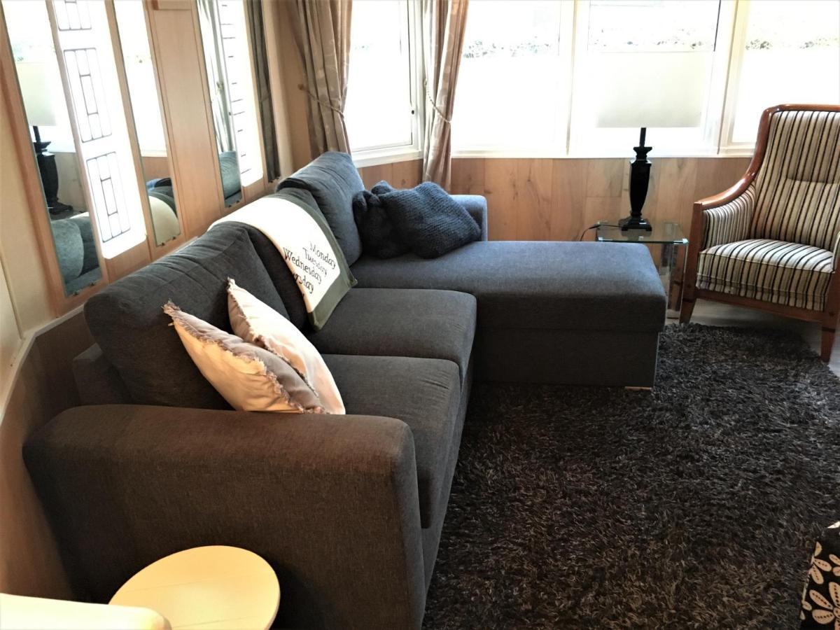 Prachtige Luxe Chalet Op De Veluwe Nabij Hoenderloo Εξωτερικό φωτογραφία